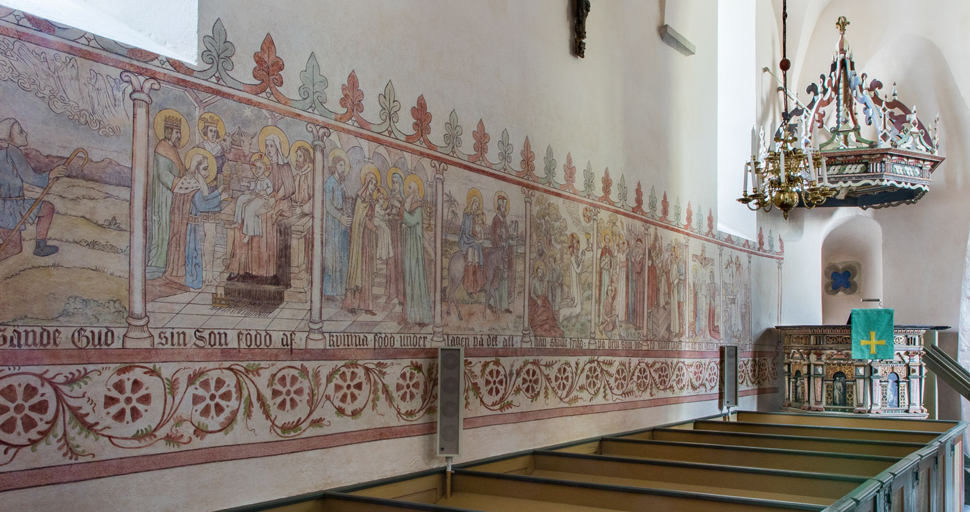 Kalkmålning på vägg - Levide kyrka