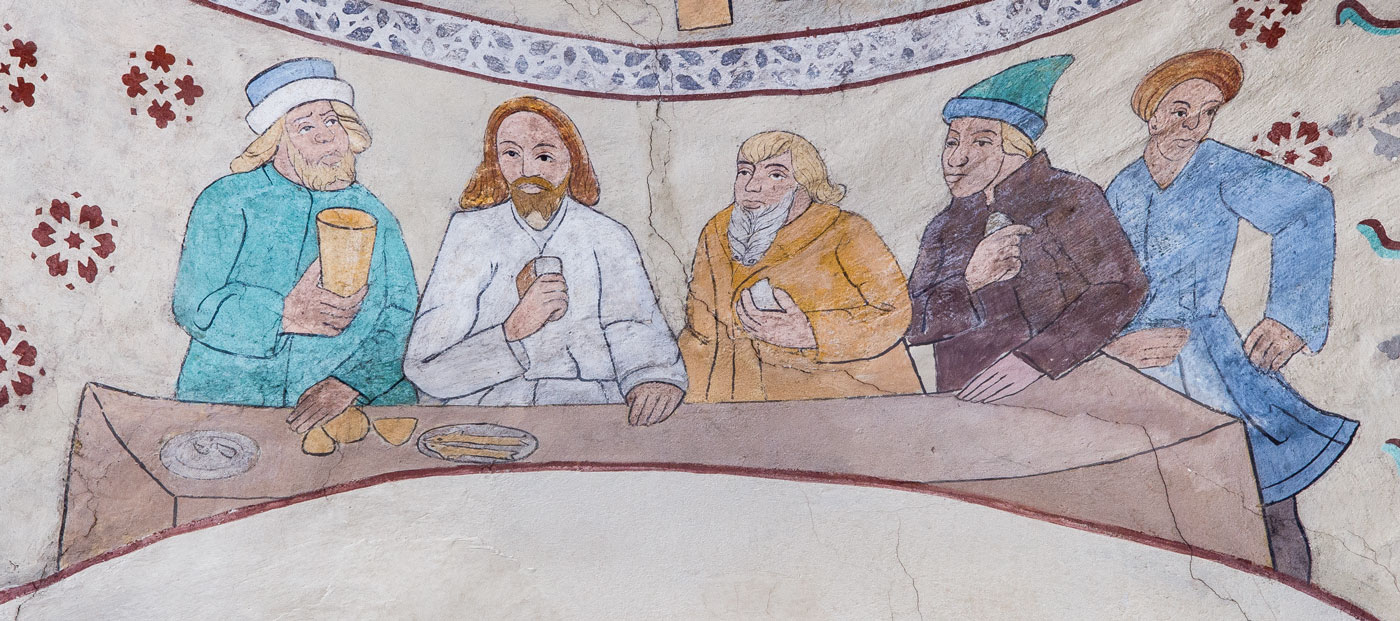 Jesus utspisar femtusen män med två fiskar och tre bröd - Danmarks kyrka