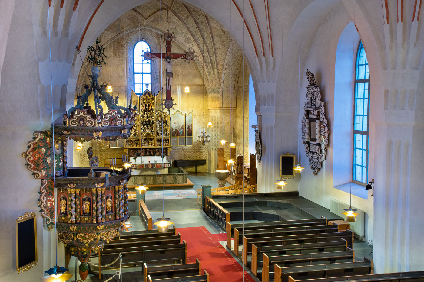 Interiör mot öster - Nederluleå kyrka