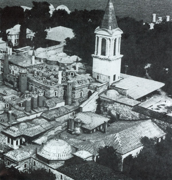 Del av den berömda seraljen Topkapi i Konstantinopel