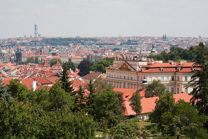 2010-07-16_179_Prag_-_Utsikt_over_staden_fran_Lillsidan.JPG - Prag - Utsikt över staden från Lillsidan