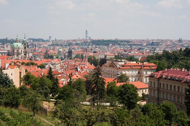 2010-07-16_182_Prag_-_Utsikt_over_staden_fran_Lillsidan.JPG - Prag - Utsikt över staden från Lillsidan