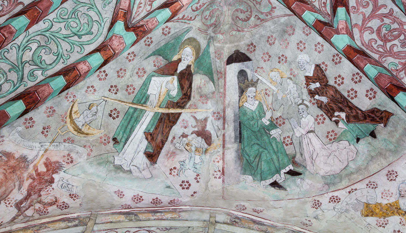 Mikael vid själavägningen med dialog mellan en själ och två djävlar; Salomos dom - Härnevi kyrka