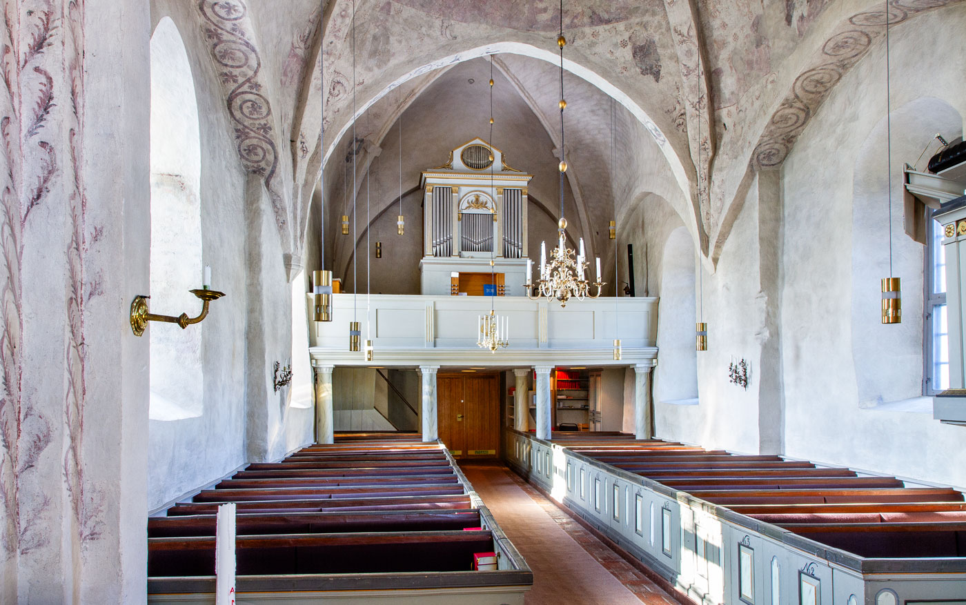 Interiör mot väster - Kalmars kyrka
