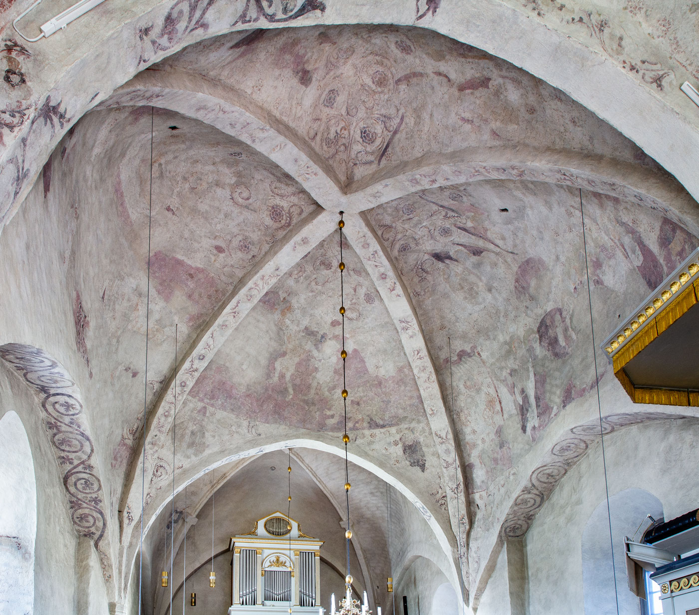 Interiör, valvet, travé II - Kalmars kyrka