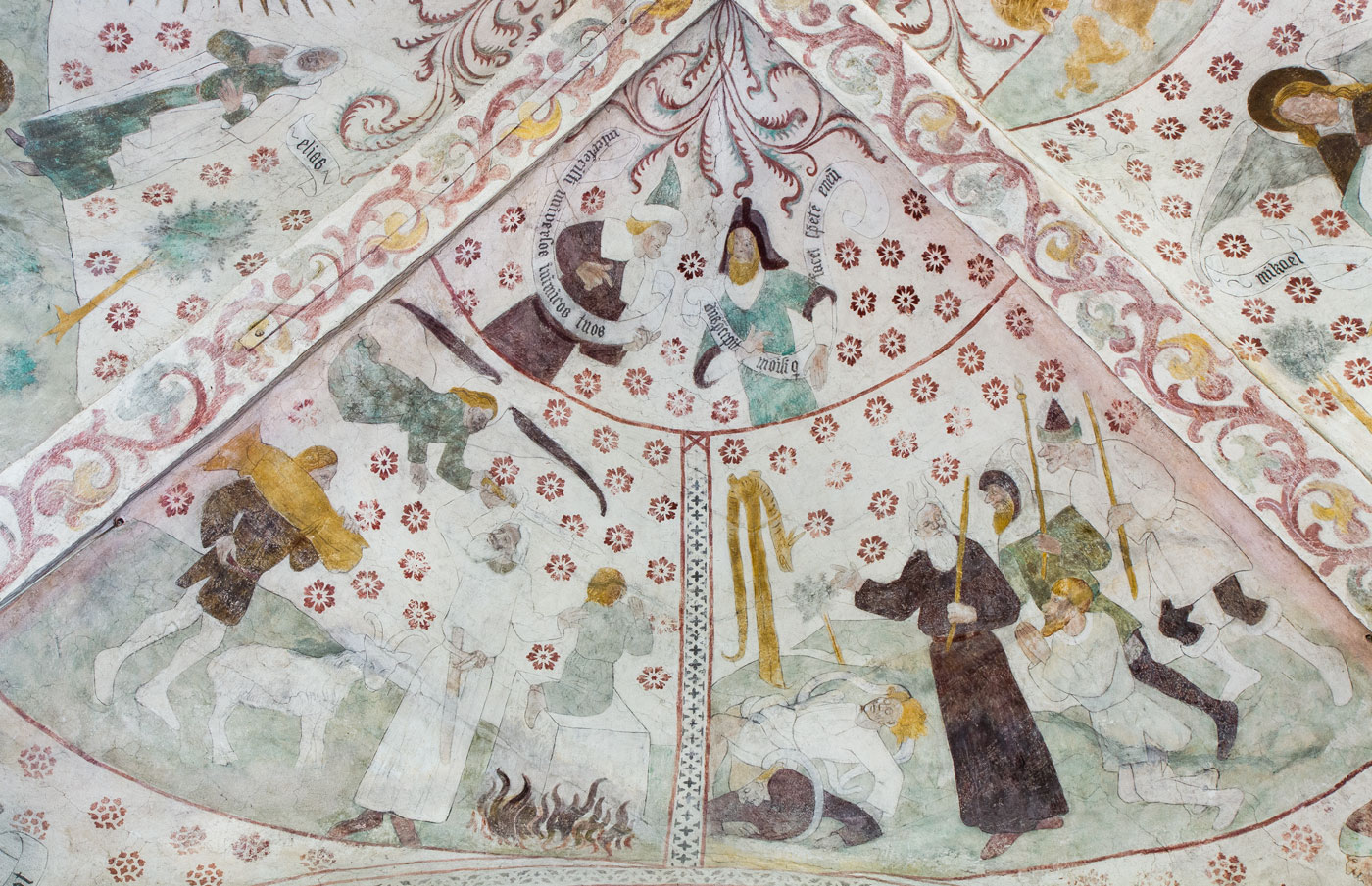 Två profeter i halvfigur; Abraham offrar Isak; Mose visar på kopparormen - Vänge kyrka